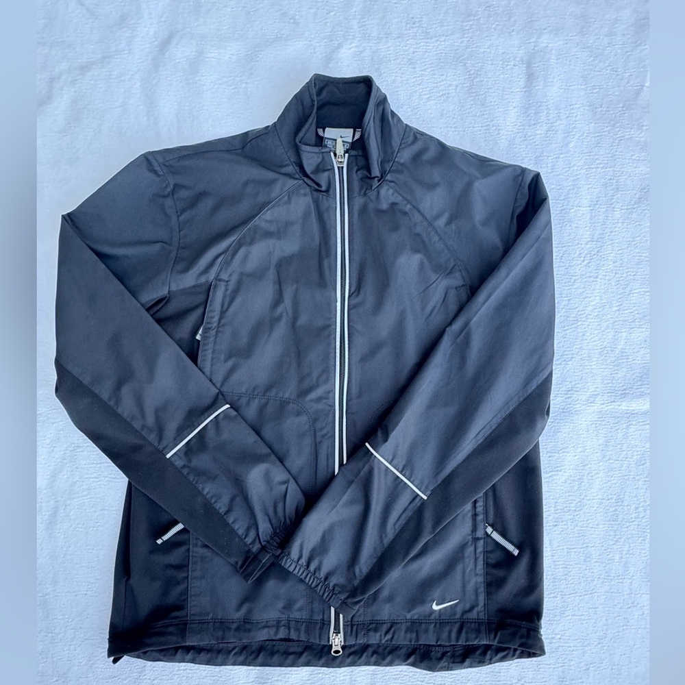 EUC Women’s Nike Black Running Jacket M